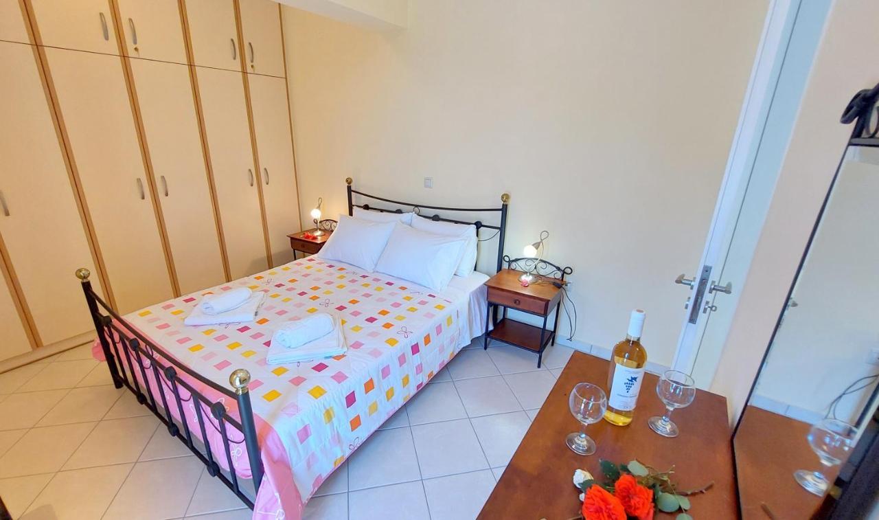 Euryclea Apartments Perachori Екстериор снимка